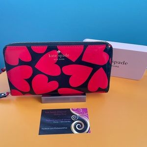 Preowned Kate Spade Wallet Red/Black Hearts